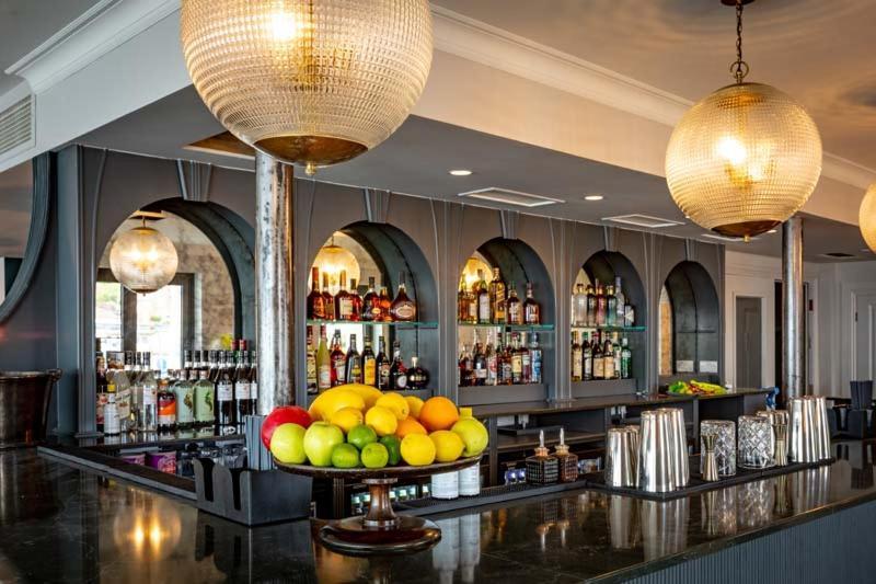 The Albion Hotel Freshwater Bagian luar foto