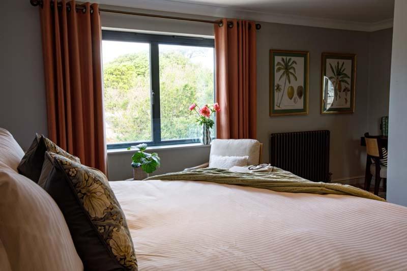 The Albion Hotel Freshwater Bagian luar foto